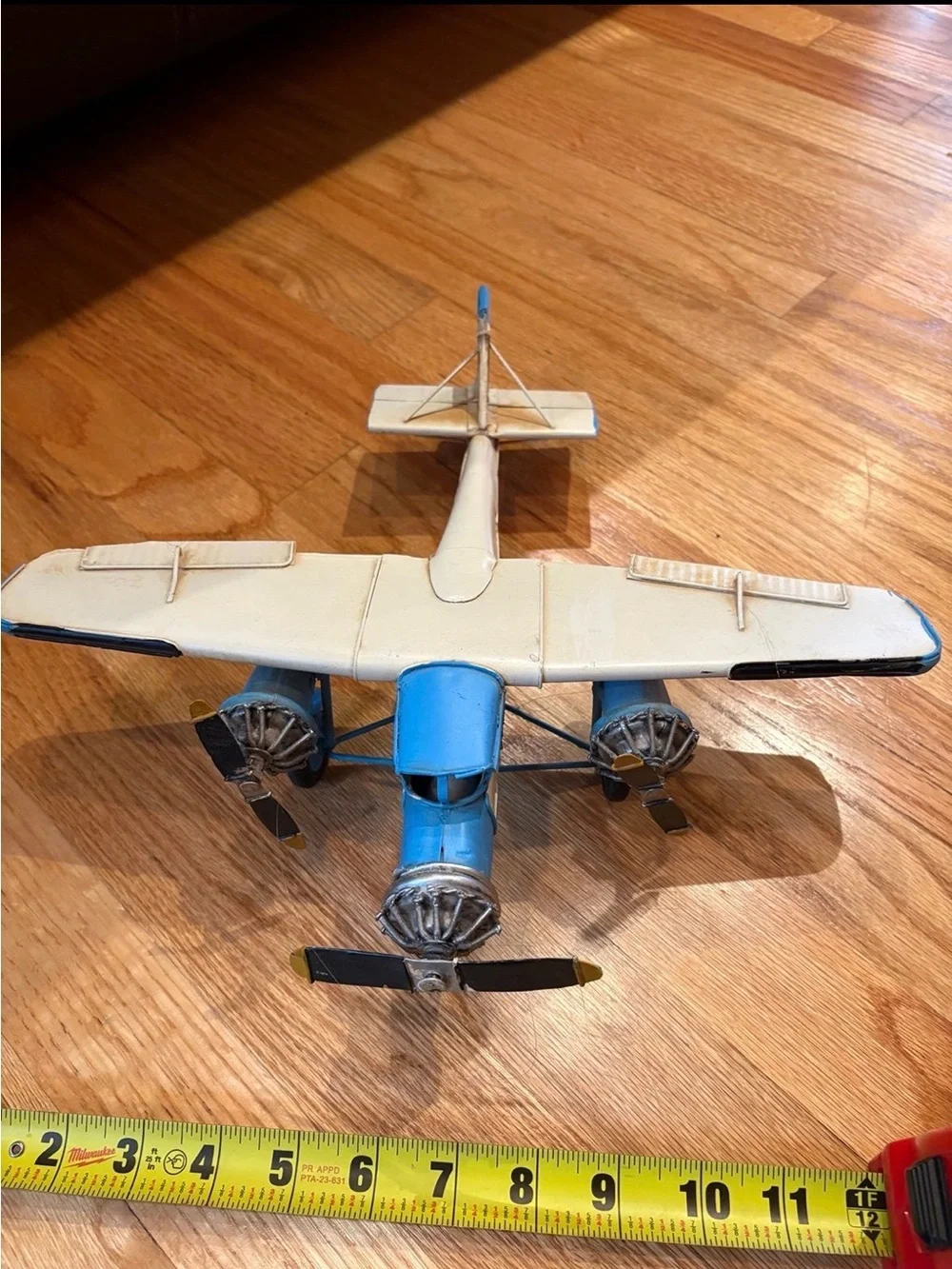 Vintage model airplanes